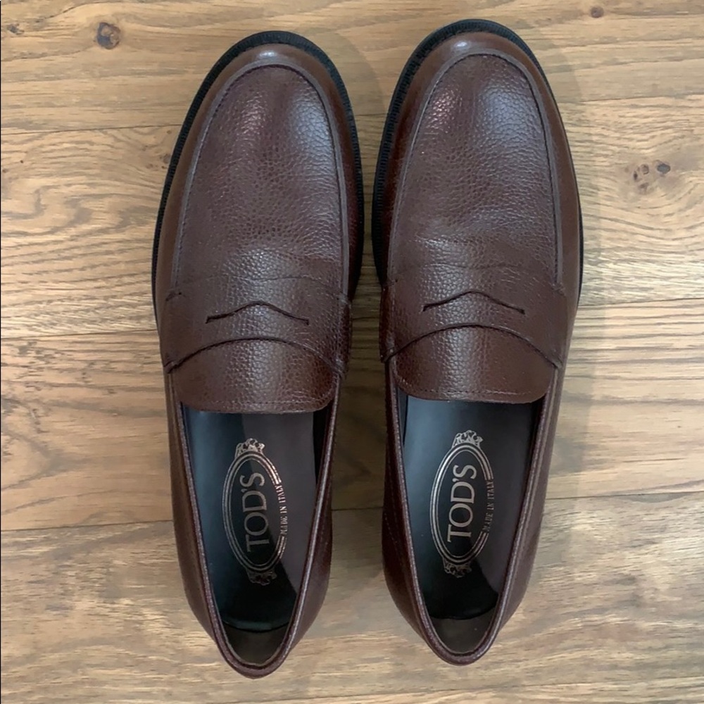 Brown Leather Tods Loafer- never worn/new